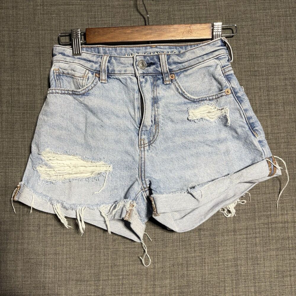 American Eagle Outfitters Light Wash High Rise Distressed Cut Off Shorts 000